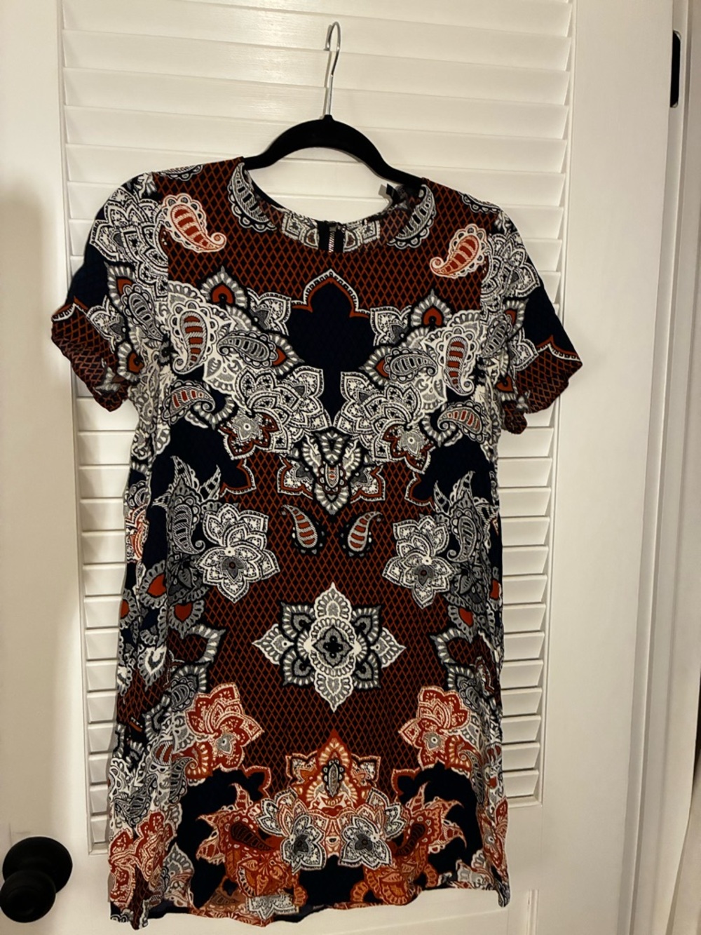 Express Paisley & Lattice Print Shift Dress in Navy, Rust, and White